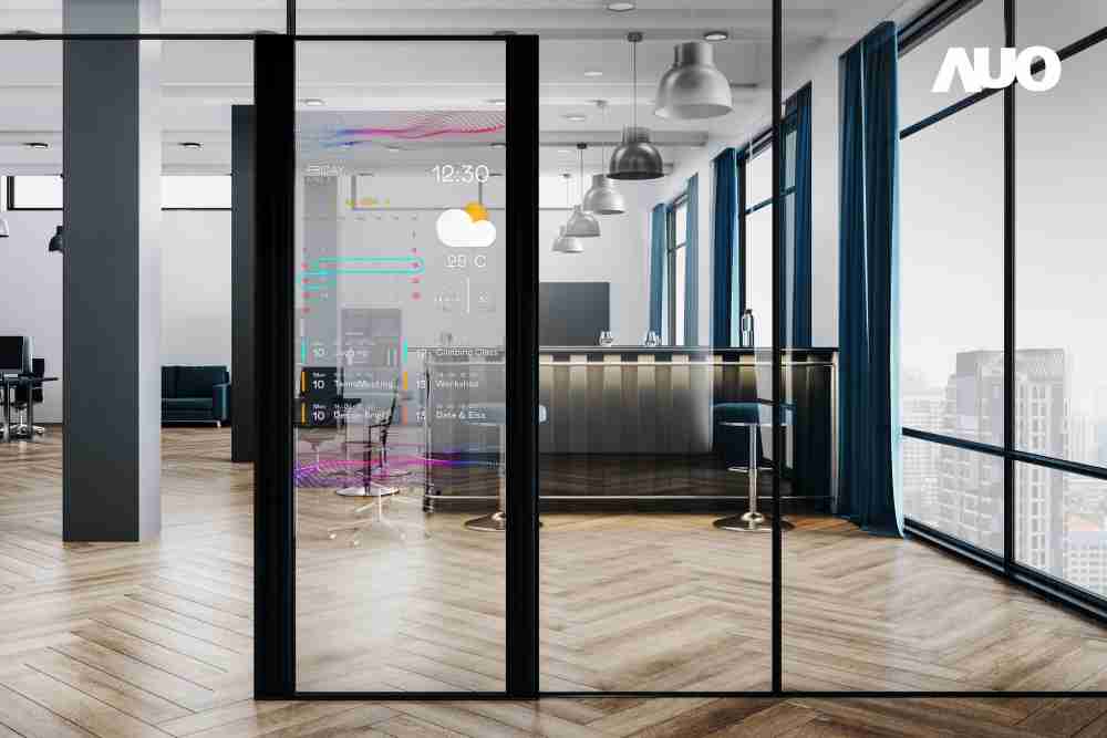 60吋Micro LED透明窗屏显示器，，可依需求调整并延伸应用于不同场域，，，，包括汽车侧窗或家庭玄关、、智慧橱窗、、、商业展示等面向，，提供丰富的信息娱乐内容