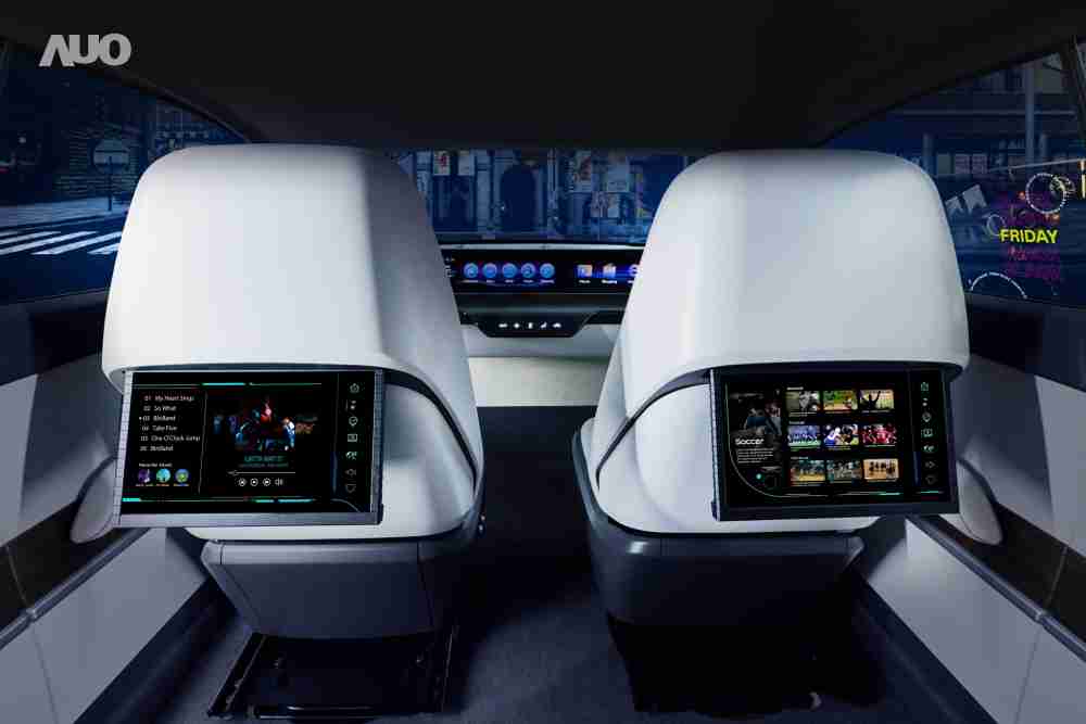 EBpay新一代Smart Cockpit 2024，，，，以Micro LED先进显示技术优势，，，创建〝可卷式后座娱乐显示器〞，，，，仅在互动时才显示出所需画面及信息，，，扩充更丰富的娱乐和交互信息服务，，，，获国际奖项荣耀