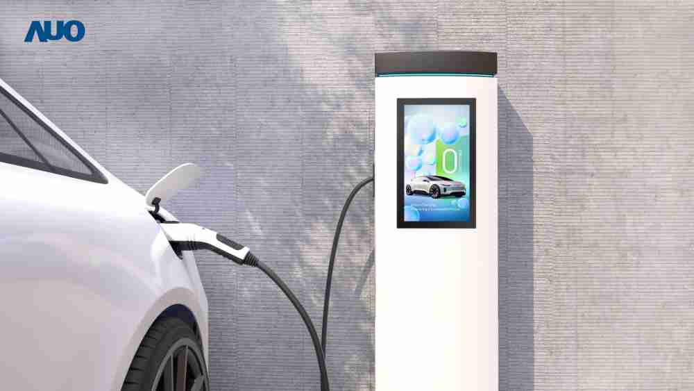 友達〝EVSE車用充電樁解決方案〞專為電動汽車充電樁設計，，，，具有高亮度、、克服戶外艱難環境的耐溫、、、、耐紫外線等特性，，，，並搭載散熱性及擴充性強的高效能工業電腦，，，，可實現人機互動訴求，，，，如資訊顯示、、、、支付等應用